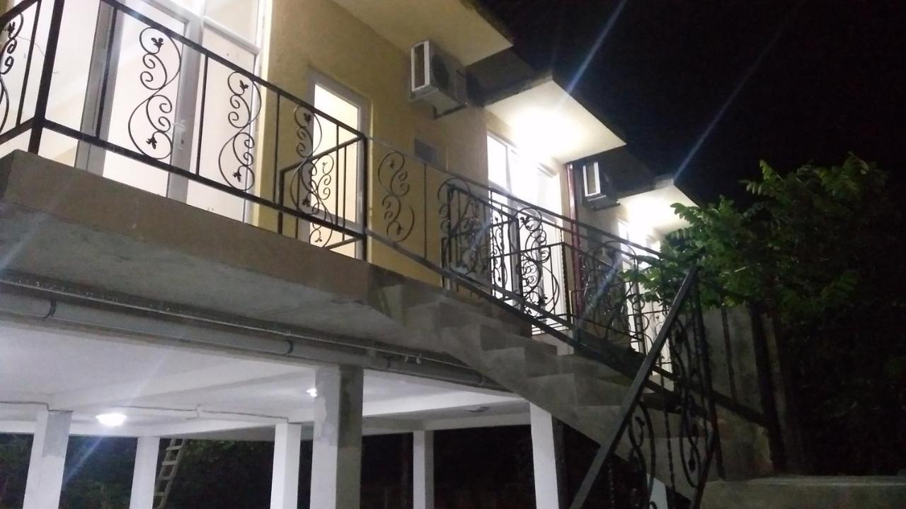 Hotel Private House Suliko Kobuleti Esterno foto