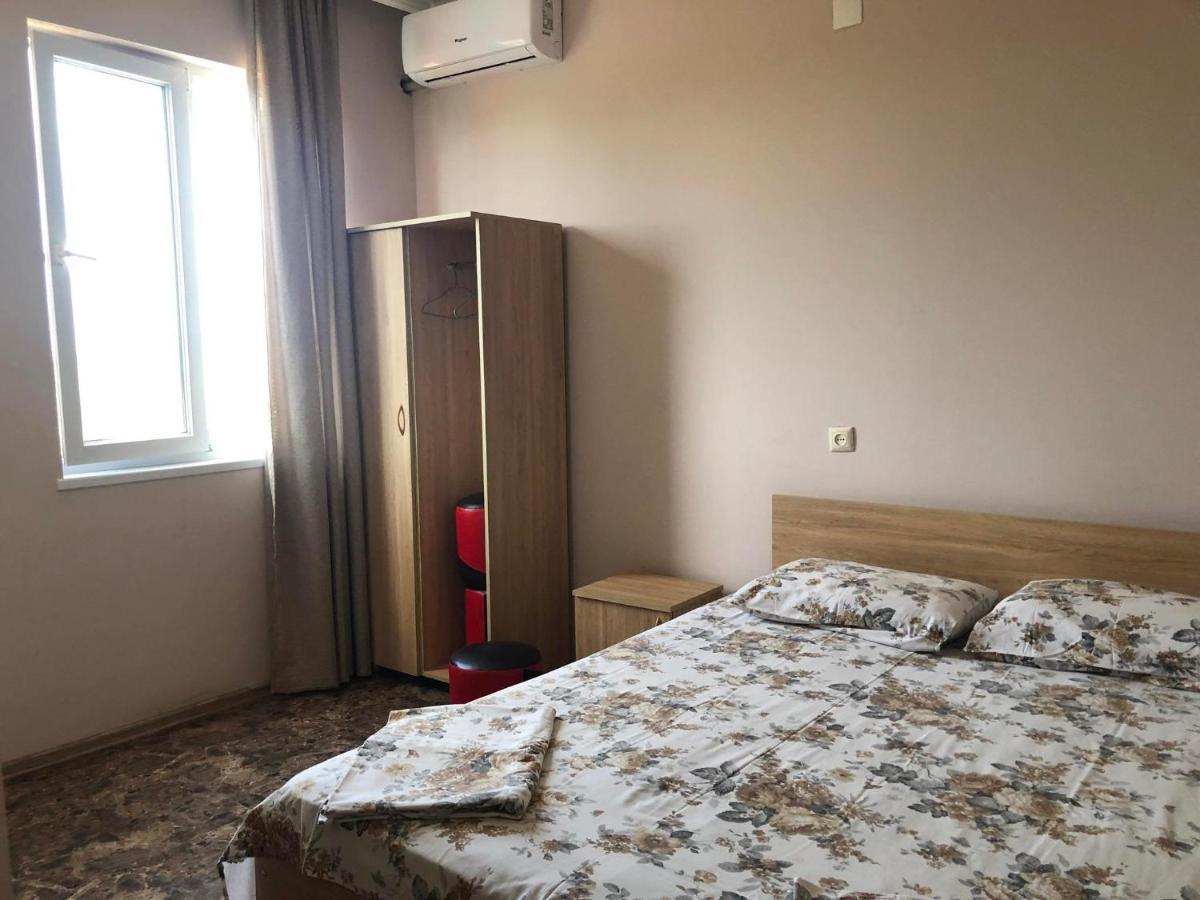 Hotel Private House Suliko Kobuleti Esterno foto