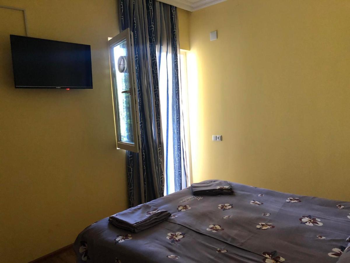 Hotel Private House Suliko Kobuleti Esterno foto
